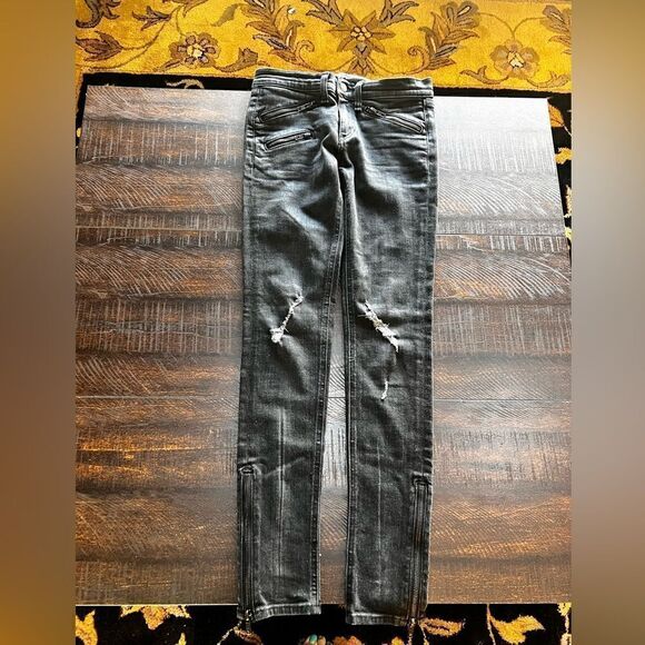 EUC Black Rag & Bone Jens Zippered Leg &  Pockets Size 25 #SUM5 - Picture 3 of 8